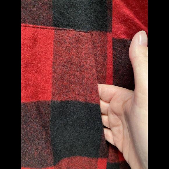 Fallj Raven Womens Red-Black Button-Up Flannel Coat Swedish Wool Cozy Sz L NWT - Picture 2 of 15